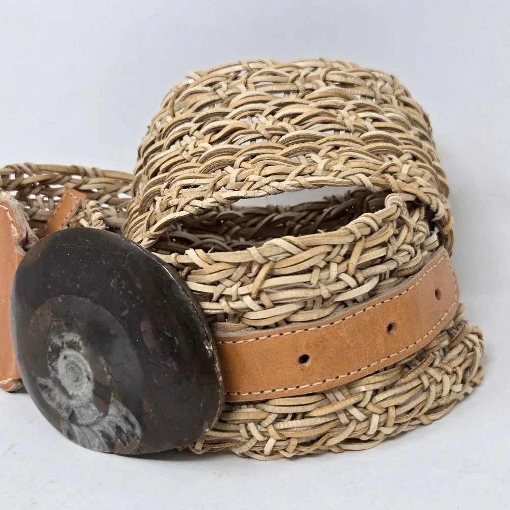 Streets Ahead Woven Straw Belt Ammonite Fossil Buckle Leather Tan Boho Large USA